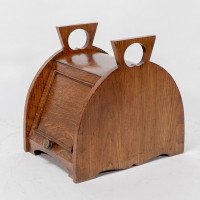W. J. Neatby Attributed, Arts & Crafts Oak Coal Box with Stylised Handles - Thumbnail 3