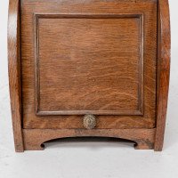 W. J. Neatby Attributed, Arts & Crafts Oak Coal Box with Stylised Handles - Thumbnail 6