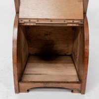 W. J. Neatby Attributed, Arts & Crafts Oak Coal Box with Stylised Handles - Thumbnail 9