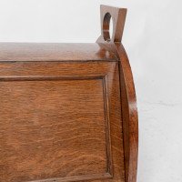 W. J. Neatby Attributed, Arts & Crafts Oak Coal Box with Stylised Handles - Thumbnail 11