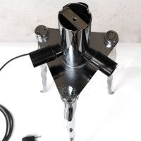 Gerald Thurston In the style of a Mid-Century Tripod Polished Steel Table Lamp - Thumbnail 15