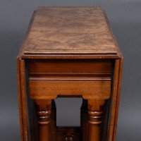 Charles Bevan for Marsh & Jones, Gothic Revival Burr Walnut Sutherland Table. - Thumbnail 6