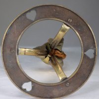 Arts & Crafts brass lamp with floral stem and heart pierced base c.1900 - Thumbnail 17