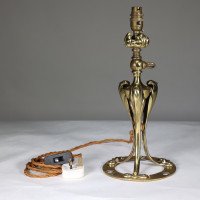 Arts & Crafts brass lamp with floral stem and heart pierced base c.1900 - Thumbnail 18