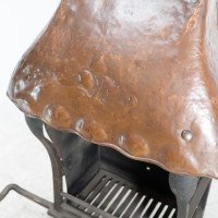 An Arts & Crafts Hand-forged Iron & Copper Fireplace In the style of Baillie Scott - Thumbnail 7