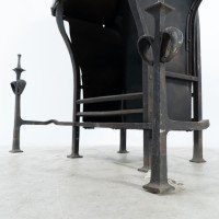 An Arts & Crafts Hand-forged Iron & Copper Fireplace In the style of Baillie Scott - Thumbnail 12