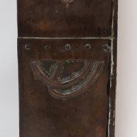 A Large Arts & Crafts Copper Fire Insert with a Lion in a Shield Crest - Thumbnail 14