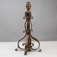 Pair of Arts & Crafts Brass Table Lamps with Leaf Collars c.1910 - Thumbnail 10
