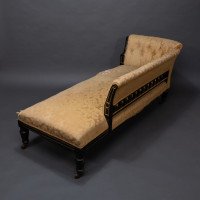 Charles Bevan for Marsh & Jones. Aesthetic Movement Walnut Ebonised Button Back Chaise Lounge - Thumbnail 4