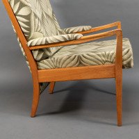 A Pair of Mid-Century Beech Armchairs with Outswept Arms - Thumbnail 13