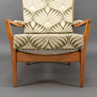 A Pair of Mid-Century Beech Armchairs with Outswept Arms - Thumbnail 15
