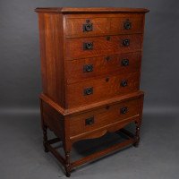 Ambrose Heal Rare Mansfield Oak Chest of Drawers with Iron Heart Escutcheons - Thumbnail 2