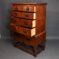 Ambrose Heal Rare Mansfield Oak Chest of Drawers with Iron Heart Escutcheons - Thumbnail 6