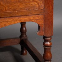 Ambrose Heal Rare Mansfield Oak Chest of Drawers with Iron Heart Escutcheons - Thumbnail 15