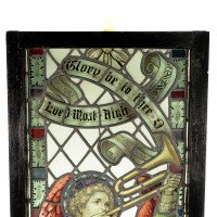 A Pre-Raphaelite Stained Glass Window of the Archangel Gabriel Blowing a Trumpet - Thumbnail 3