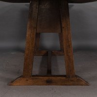M. H. Baillie Scott Made by John P White at the Pyghtle Works. Rare Arts & Crafts Oak Dining Table - Thumbnail 10