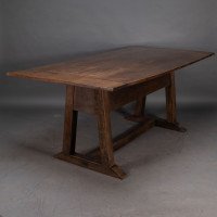 M. H. Baillie Scott Made by John P White at the Pyghtle Works. Rare Arts & Crafts Oak Dining Table - Thumbnail 4