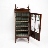 A Petite Arts & Crafts Mahogany Display Cabinet in the Anglo-Japanese Style - Thumbnail 11