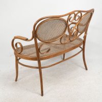 Thonet, Vienna Secession beech bentwood settee with caned seat and back - Thumbnail 16