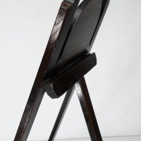 Arts & Crafts folding Oak easel with a carved butterfly flying from a flower - Thumbnail 10