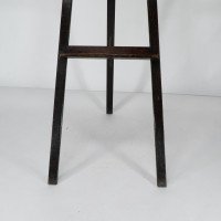 Arts & Crafts folding Oak easel with a carved butterfly flying from a flower - Thumbnail 12