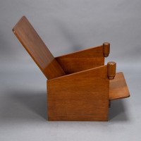 Gerard Rietveld style of. A modernist oak armchair with turned hand rests - Thumbnail 5