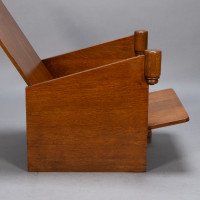 Gerard Rietveld style of. A modernist oak armchair with turned hand rests - Thumbnail 7