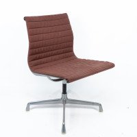 Charles & Ray Eames for Herman Miller. Early Swivel Aluminium Revolving Desk Chair - Thumbnail 1