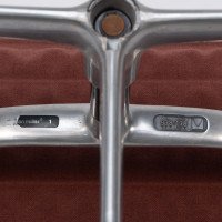 Charles & Ray Eames for Herman Miller. Early Swivel Aluminium Revolving Desk Chair - Thumbnail 20