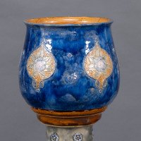 Royal Doulton. A Perfect Pair of Jardinieres on Matching Stands - Thumbnail 6