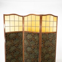 Liberty & Co. Attributed, a good three fold screen - Thumbnail 2