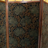 Liberty & Co. Attributed, a good three fold screen - Thumbnail 9