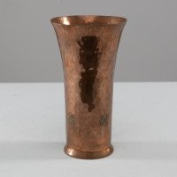 Birmingham Guild of Handicraft. An Arts & Crafts Four Piece Hand-hammered Dressing Table or Desk Set - Thumbnail 8