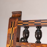 Shapland & Petter attri. M H Baillie Scott style of. An Arts & Crafts oak mirror with chequer Inlays - Thumbnail 3