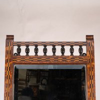 Shapland & Petter attri. M. H. Baillie Scott, Style of. Arts & Crafts Oak mirror with chequer Inlays - Thumbnail 2