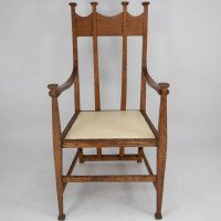 G. M. Ellwood for J. S. Henry. Oak Dining Armchairs with Throne Like Capped Finials - Thumbnail 2