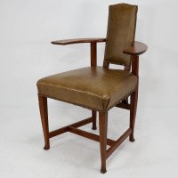 George Walton. An Arts & Crafts Glasgow School Oak 'Abingdon' Armchair - Thumbnail 3