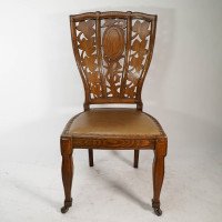 Arthur Heygate Mackmurdo for the Century Guild. An Important Art Nouveau Chair - Thumbnail 3