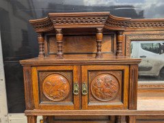 Bruce Talbert for Gillows. Aesthetic Movement Exhibition Quality Oak Sideboard. - Thumbnail 4