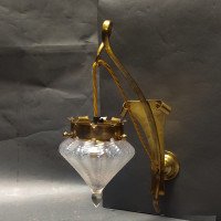 W. A. S. Benson. Rare pair of brass wall lights with the original Powell flint shades - Thumbnail 4