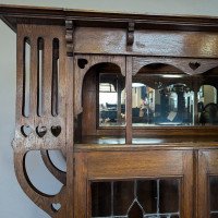 Liberty and Co attributed. Arts and Crafts Glazed Oak Bookcase. - Thumbnail 9
