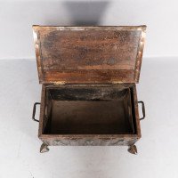 Jesson Birkett, attributed, Arts & Crafts Copper Fireside Log Box and Seat - Thumbnail 29