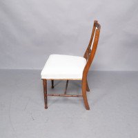 Bruce Talbert (1838-1881) Probably for Gillows of Lancaster & London. A Set of Eight English Aesthetic Movement Walnut Dining Chairs - Thumbnail 6