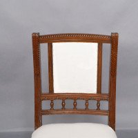 Bruce Talbert (1838-1881) Probably for Gillows of Lancaster & London. A Set of Eight English Aesthetic Movement Walnut Dining Chairs - Thumbnail 11