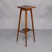 C. F. A. Voysey Attributed, Made & Retailed by Goodyers of Regent Street & New Bond Street London. Rare Pair of Simple Arts & Crafts Oak Plant Stands - Thumbnail 10