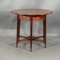 Morris & Co., Mahogany Side Table with a Shaped Top & Wavy Apron - Thumbnail 5