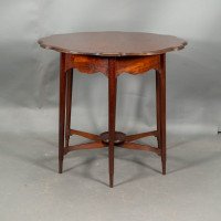 Morris & Co., Mahogany Side Table with a Shaped Top & Wavy Apron - Thumbnail 8