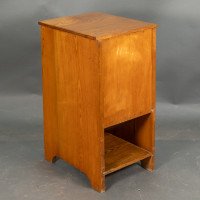 Wylie & Lochhead. A Pair of Arts & Crafts Ash Bedside Cabinets - Thumbnail 4