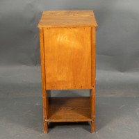 Wylie & Lochhead. A Pair of Arts & Crafts Ash Bedside Cabinets - Thumbnail 5