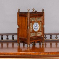 Howell & James In the style of Lewis Foreman Day. A Small Aesthetic Movement Walnut Mantle Clock - Thumbnail 9